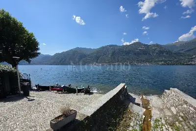 Casa in vendita, Lezzeno; Loc Pescaù, Lezzeno
