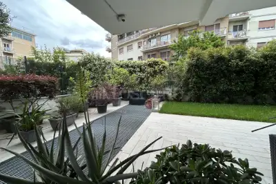 Casa in vendita, Via Innocenzo X, Roma