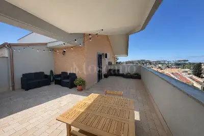 Casa in vendita, Via Salorno, Roma