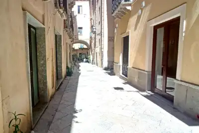 Negozio in affitto, Via delle Arti 26, Trapani