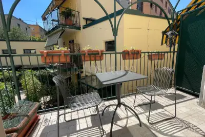 Casa in affitto, Via Coluccio Salutati, Milano