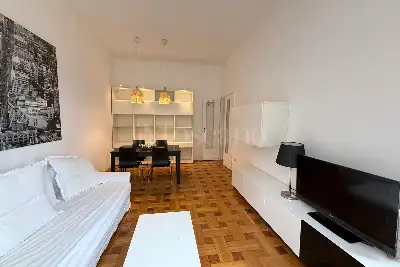 Casa in vendita, Via Giovanni Aurispa, Milano