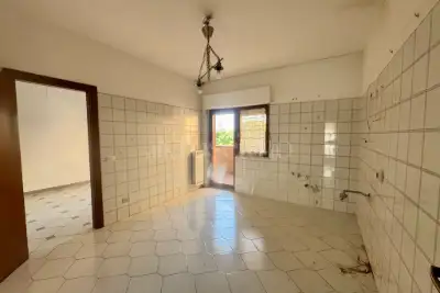 Casa in vendita, Via Fermo Corni, Roma