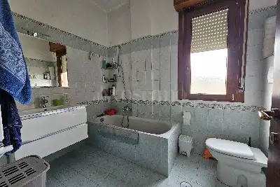 Attico in vendita, Via Zagabria, Pomezia