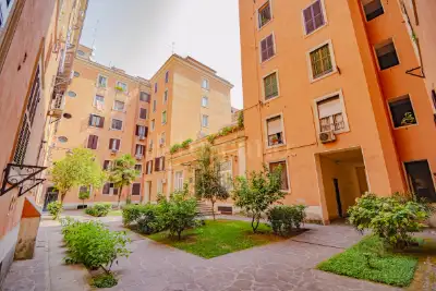 Casa in vendita, Via Amerigo Vespucci, Roma