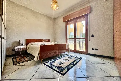 Villa in vendita, Via Pratomaggiore , Desenzano del Garda
