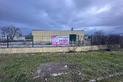 Capannone in vendita, Piazza Guido Ginaldi, Sulmona
