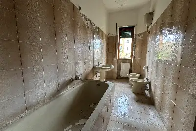 Casa in vendita, Via Giovanni Bernardi, Roma