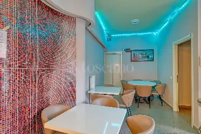 Negozio in vendita, Via Zoni, Lavena Ponte Tresa