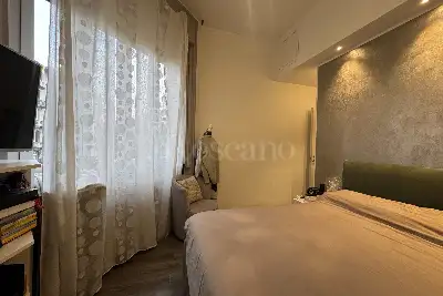 Casa in vendita, Via Solari, Milano