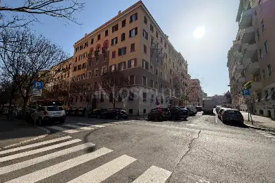 Laboratorio in vendita, Via Faleria, Roma