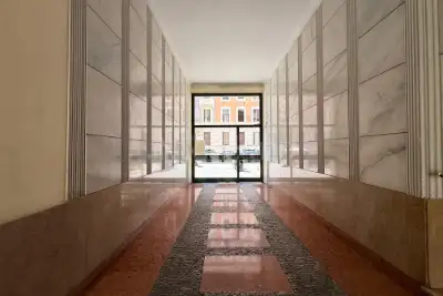 Casa in vendita, Via Vigilio Inama, Milano