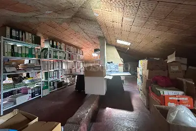 Palazzo in vendita, Via Sant'Andrea, Concesio