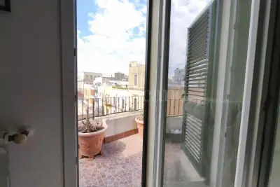 Casa Indipendente in vendita, Via Barletta, Brindisi