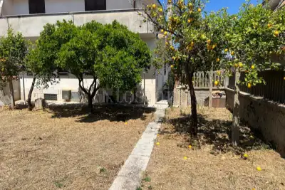 Villa Bifamiliare in vendita, Via Mari, Pomezia