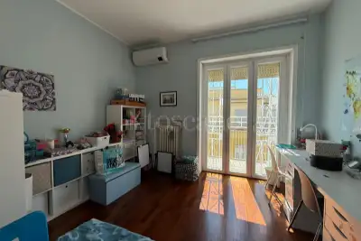 Attico in vendita, Via Edoardo Jenner, Roma