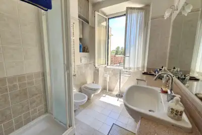 Casa in vendita, Largo Pannonia, Roma