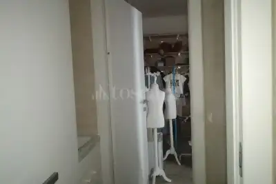 Negozio in vendita, Largo la Loggia, Roma