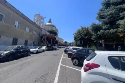 Attività Commerciale in affitto, Via Pietro Bonfante, Roma