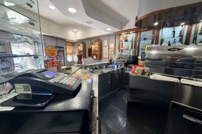 Attività Commerciale in vendita, Via Romana, Nettuno