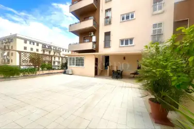 Casa in vendita, Largo Appio Claudio, Roma