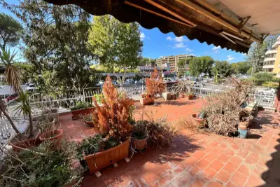 Casa in vendita, Via Cassia, Roma
