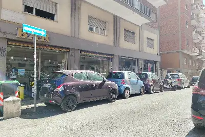 Negozio in vendita, Via Ulisse Udini, Roma