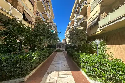 Attico in vendita, Viale delle Repubbliche Marinare, Roma