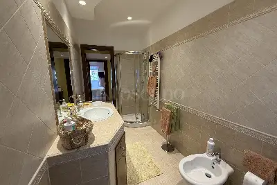 Casa in vendita, Piazza Leonardo Da Vinci, Ciampino