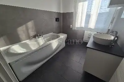 Casa in vendita, Via Garza, Borgosatollo