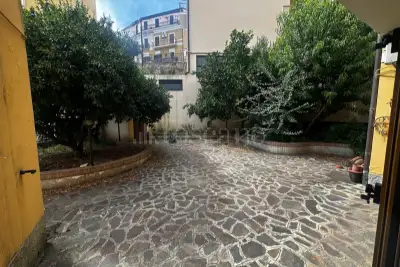 Casa Indipendente in vendita, Via Nuova, Catanzaro