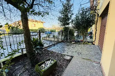 Villino a Schiera in vendita, Via Padre Ottorino Marcolini, Brescia