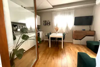Casa in vendita, Via Privata Angera, Milano