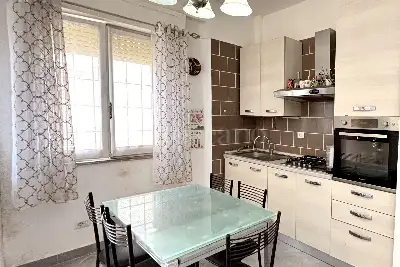 Casa in vendita, Via Lavinio, Ladispoli