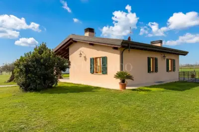 Villa in vendita, Via Mariola, Gussago