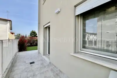 Casa in vendita, Via Antonio Vivaldi, Castiglione delle Stiviere