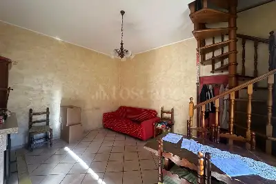 Casa Indipendente in vendita, Via Tuscolana, Roma