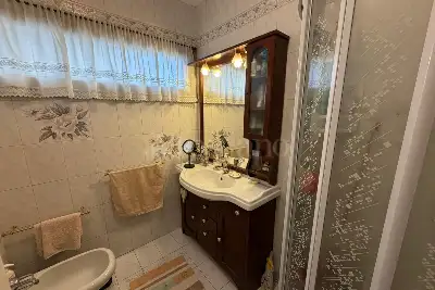 Casa in vendita, Via Elio Lampridio Cerva, Roma