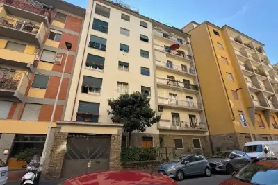 Casa in vendita, Via Vincenzo Bellini, Firenze