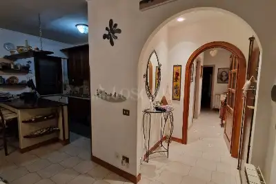 Casa in vendita, via Lavinia, Sabaudia