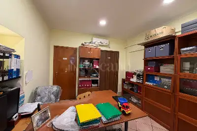 Negozio in vendita, Via Etruria, Roma