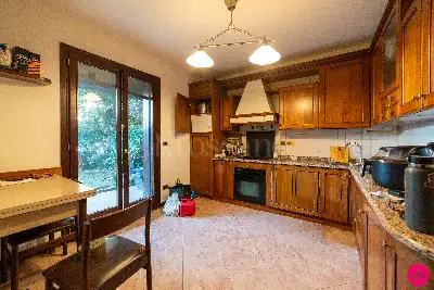 Villino a Schiera in vendita, Via Benedetti, Pordenone