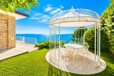 Villa in vendita, Via T. Tasso, Manerba del Garda