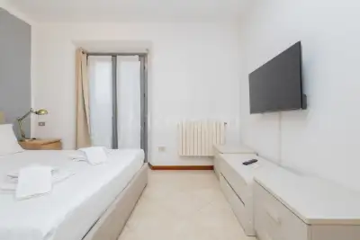 House for sale, Via Raffaello Sanzio 1, Milano