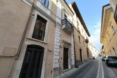Casa Indipendente in vendita, Via Roma, L'Aquila