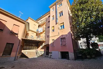 Palazzo in vendita, Via Vittorio Vergani, Cantù