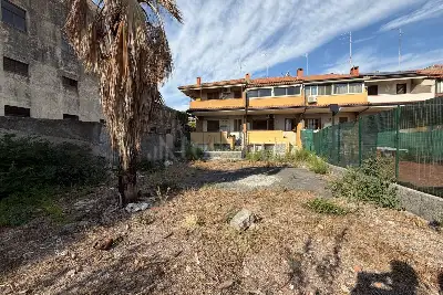 Villino a Schiera in vendita, Via della Regione, San Giovanni la Punta