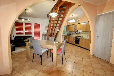 Casa in vendita, Via Piazzetta, San Quirino