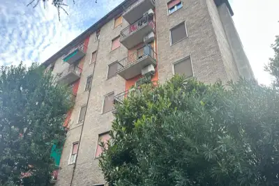 Casa in vendita, Via Pessano, Milano