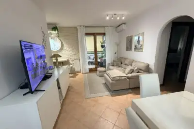 Casa in vendita, Largo palinuro, Pomezia